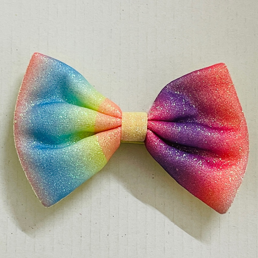 Bow hair clip - Picture 1 of 4